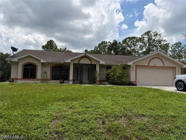 3260 72nd AVE NE, Naples, FL 34120