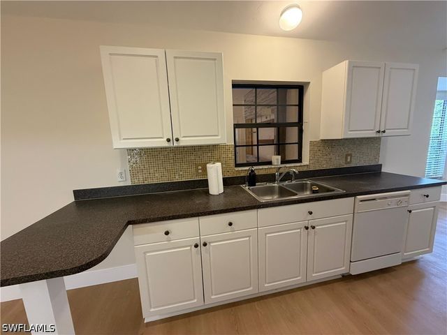 3260 72nd AVE NE, Naples, FL 34120