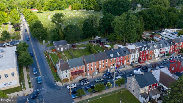 633 S QUEEN ST, Lancaster, PA 17603