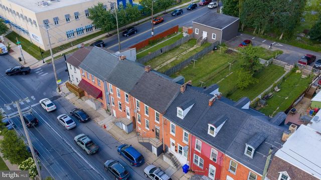 633 S QUEEN ST, Lancaster, PA 17603