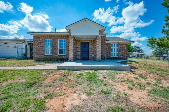 4040 Lynda Lane, Guthrie, OK 73044