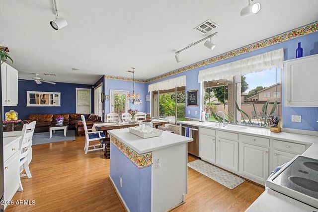 5352 W MERCURY Place, Chandler, AZ 85226