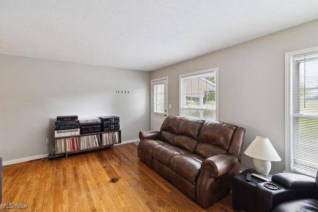 18630 Shurmer Road, Strongsville, OH 44136