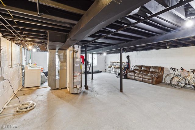 18630 Shurmer Road, Strongsville, OH 44136