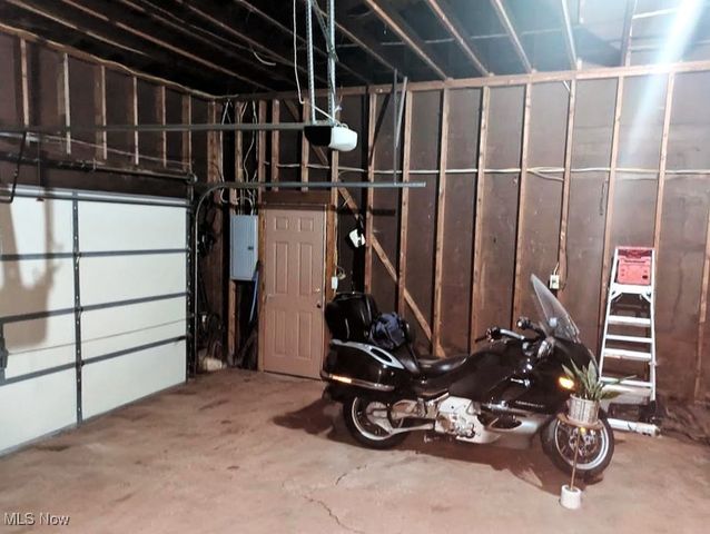 18630 Shurmer Road, Strongsville, OH 44136