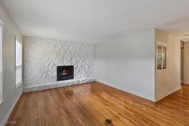 18630 Shurmer Road, Strongsville, OH 44136