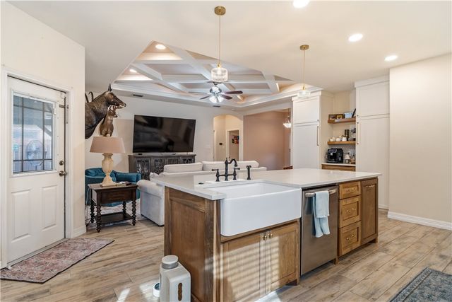 6913 Spring Wind, Corpus Christi, TX 78413