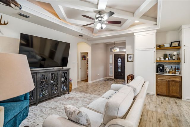 6913 Spring Wind, Corpus Christi, TX 78413