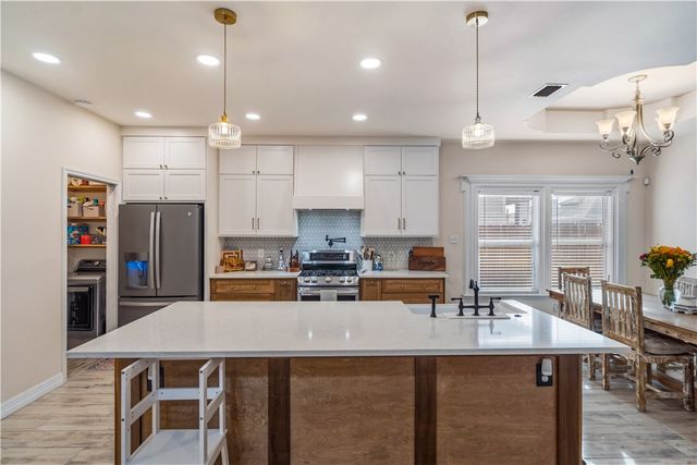 6913 Spring Wind, Corpus Christi, TX 78413