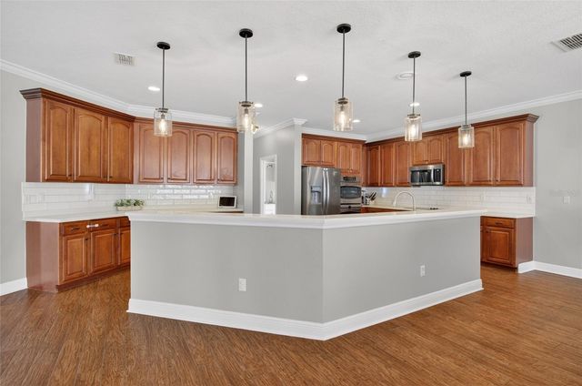 650 SETTING SUN DRIVE, Winter Garden, FL 34787