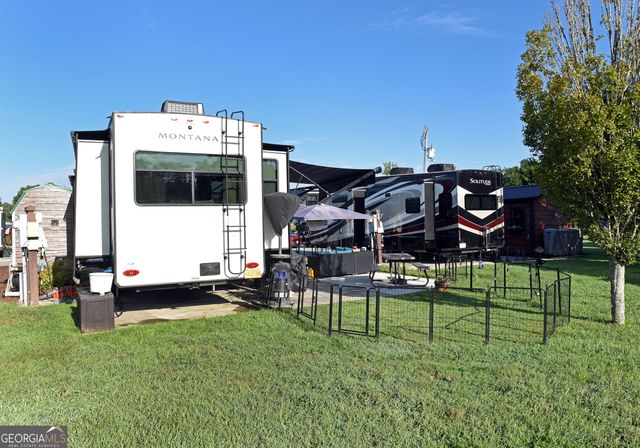 17 Mountain Vista Road, Blairsville, GA 30512