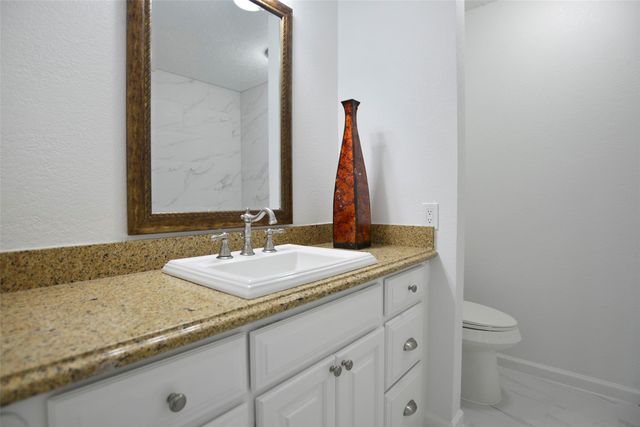2797 Wood Hollow Drive, League City, TX 77573