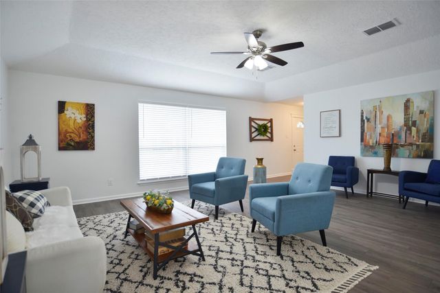 2797 Wood Hollow Drive, League City, TX 77573