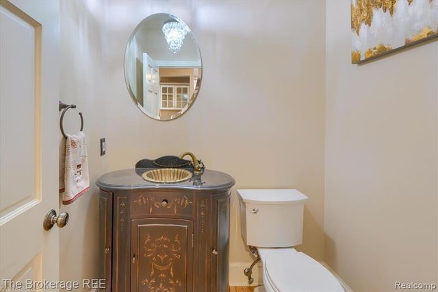 5475 Woodfield Parkway, Grand Blanc, MI 48439