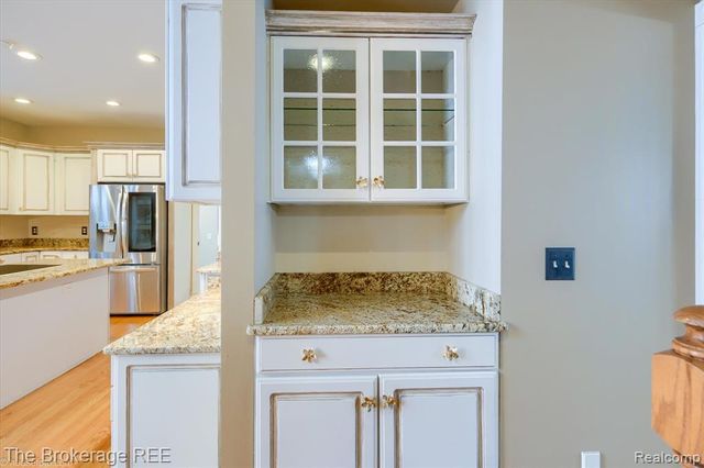 5475 Woodfield Parkway, Grand Blanc, MI 48439