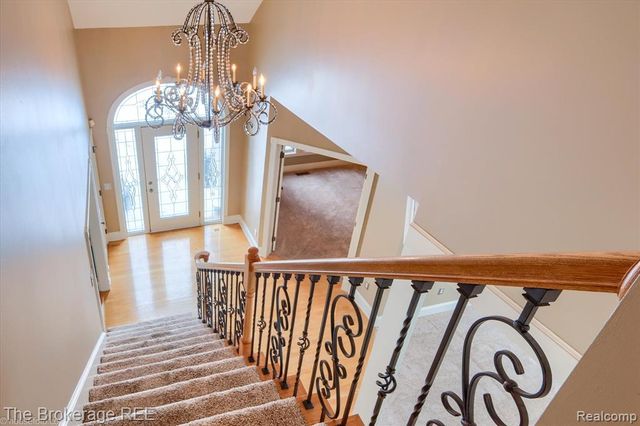 5475 Woodfield Parkway, Grand Blanc, MI 48439