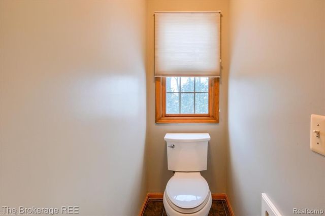 5475 Woodfield Parkway, Grand Blanc, MI 48439