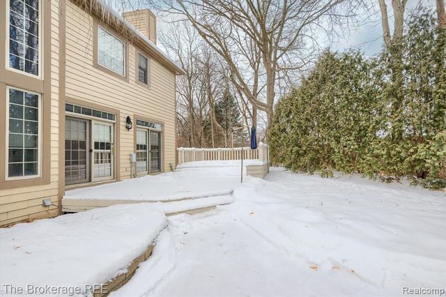 5475 Woodfield Parkway, Grand Blanc, MI 48439