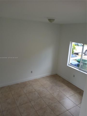 7427 NW 181st Terrace 7427, Hialeah, FL 33015