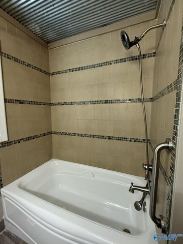 1507 Mccullough Avenue, Huntsville, AL 35801