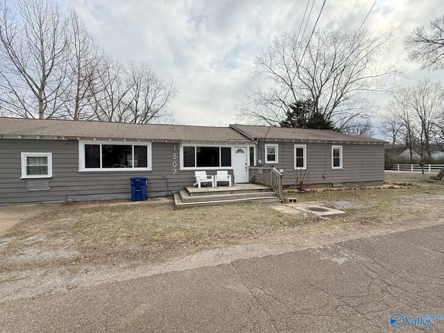 1507 Mccullough Avenue, Huntsville, AL 35801