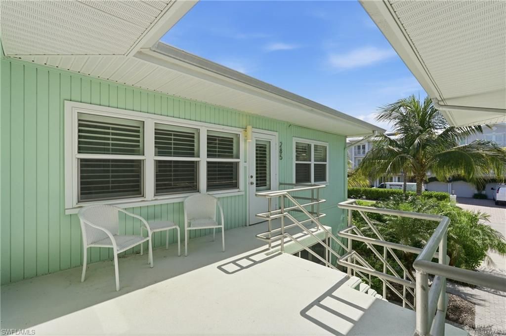 285 8th AVE S 285, NAPLES, FL 34102 — photo 3