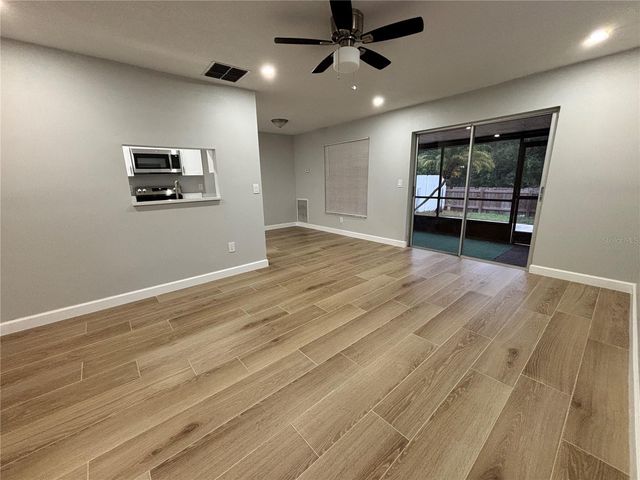 14025 VILLAGE VIEW DRIVE, Tampa, FL 33624