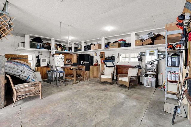 5832 E Mahalasville Road, Morgantown, IN 46160