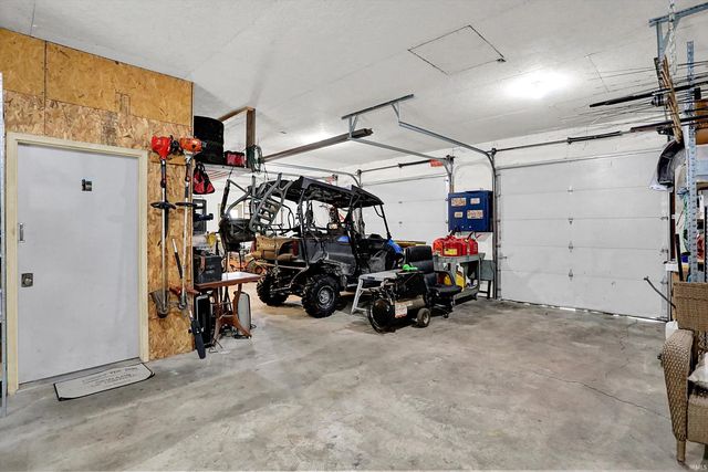 5832 E Mahalasville Road, Morgantown, IN 46160