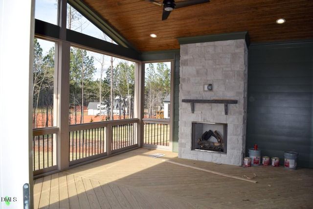 35 Spanish Oak Drive, Youngsville, NC 27596