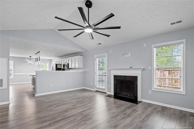 3543 S PEAK Drive, Fayetteville, NC 28306