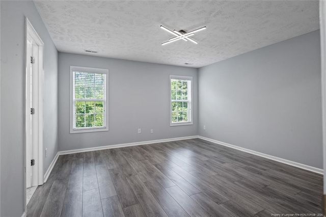 3543 S PEAK Drive, Fayetteville, NC 28306