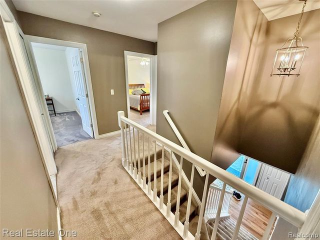 863 Superior Drive, Troy, MI 48084
