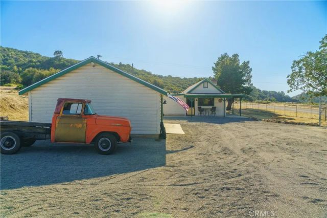 60861 Burnt Valley Road, Anza, CA 92539
