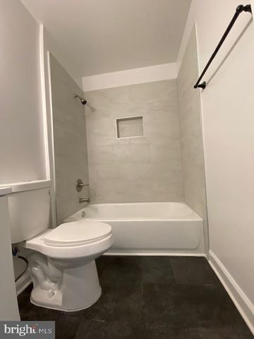 1201 DILLON CT, Capitol Heights, MD 20743