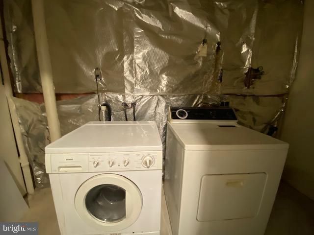 1201 DILLON CT, Capitol Heights, MD 20743