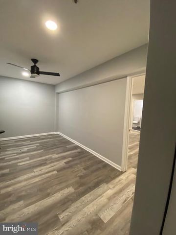 1201 DILLON CT, Capitol Heights, MD 20743