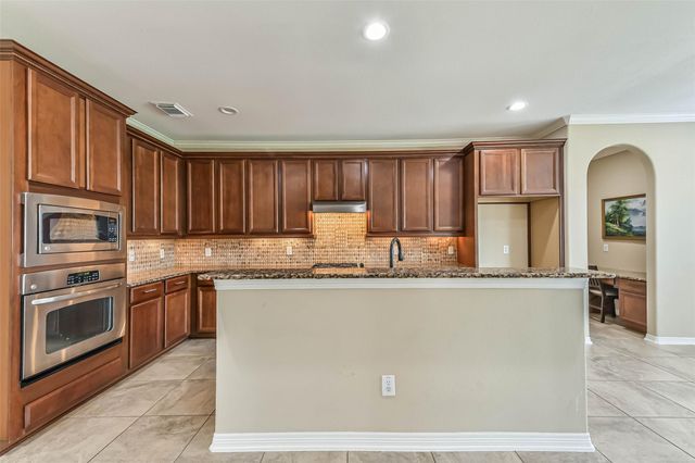 2425 Harbor Chase Drive, Pearland, TX 77584