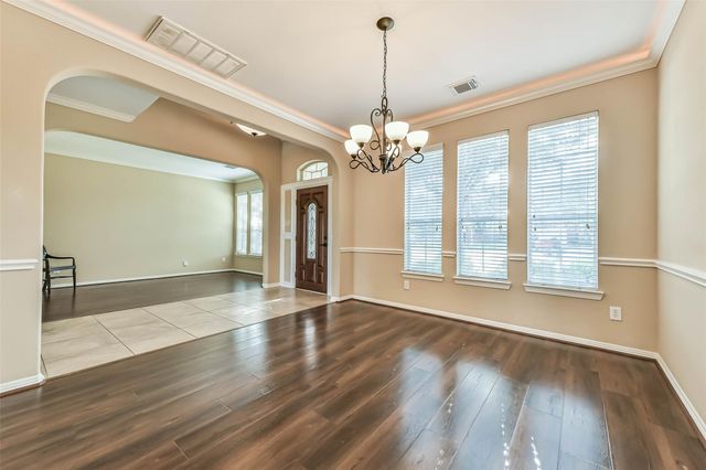 2425 Harbor Chase Drive, Pearland, TX 77584