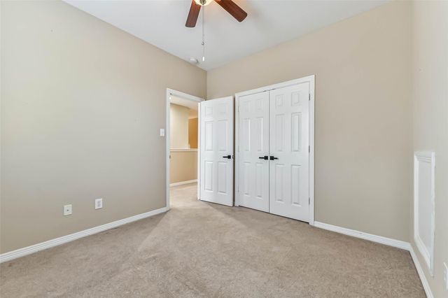 2425 Harbor Chase Drive, Pearland, TX 77584