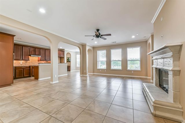 2425 Harbor Chase Drive, Pearland, TX 77584