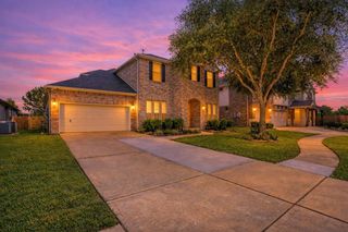 2425 Harbor Chase Drive, Pearland, TX 77584