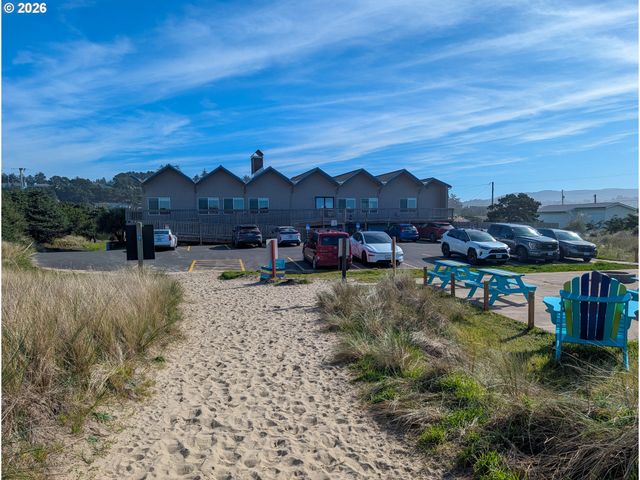 609 Nw OCEANIA Dr, Waldport, OR 97394