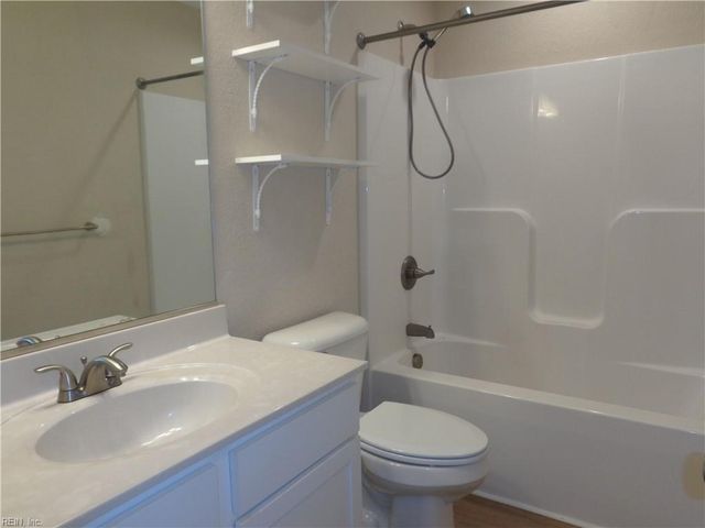 125 Landview LN, Franklin, VA 23851