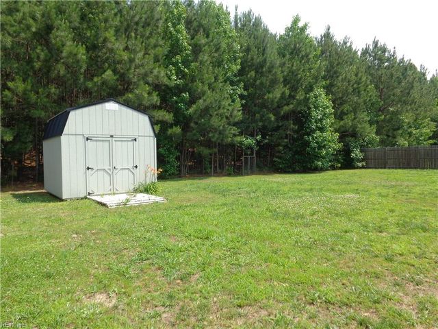 125 Landview LN, Franklin, VA 23851