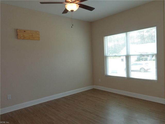 125 Landview LN, Franklin, VA 23851