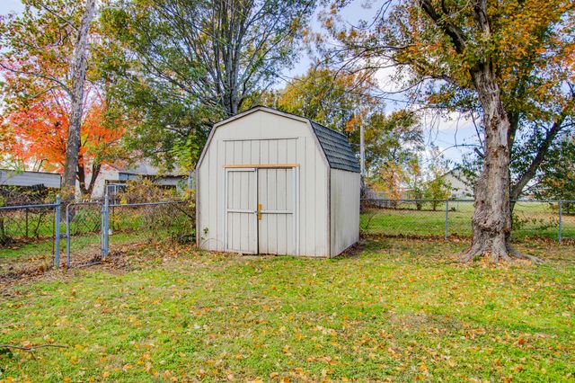 3020 W 15th Street, Joplin, MO 64801