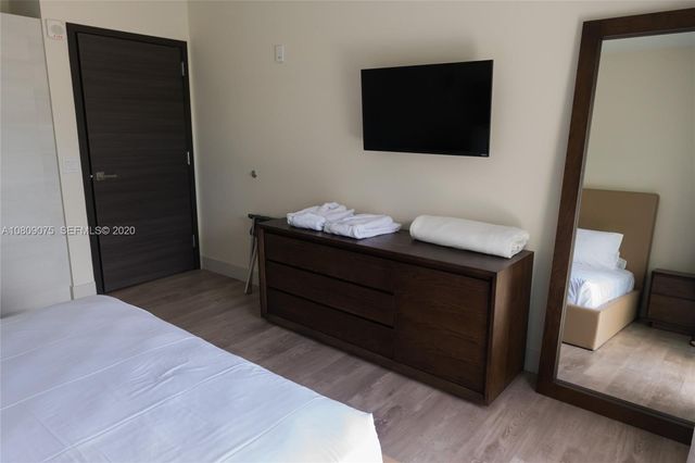 777 N Ocean Drive N311, Hollywood, FL 33019