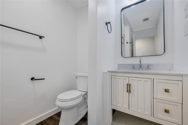 1041 Whitaker Dr, Corpus Christi, TX 78412