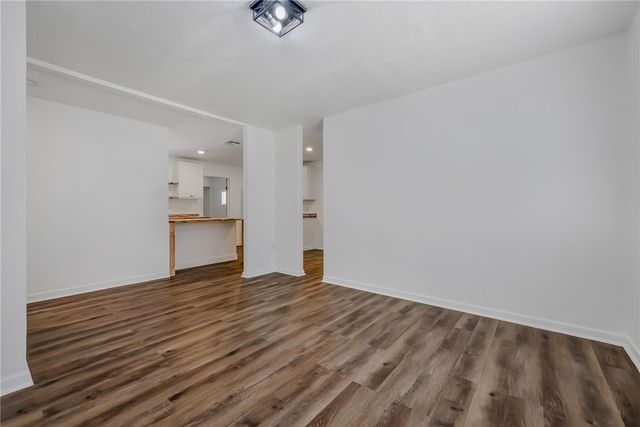 1041 Whitaker Dr, Corpus Christi, TX 78412